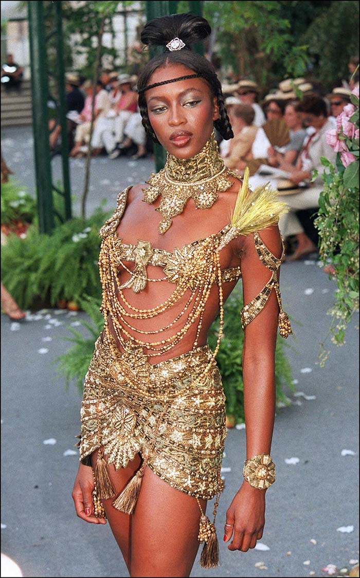 Naomi Campbell Christian Dior FW 1997